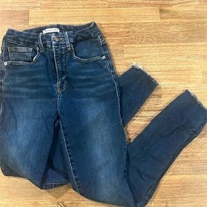 GOOD AMERICAN JEANS